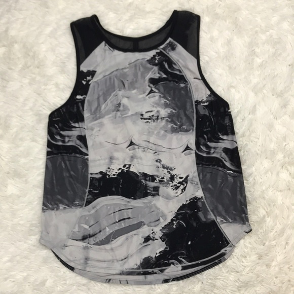 lululemon athletica Tops - Lululemon sculpt tank